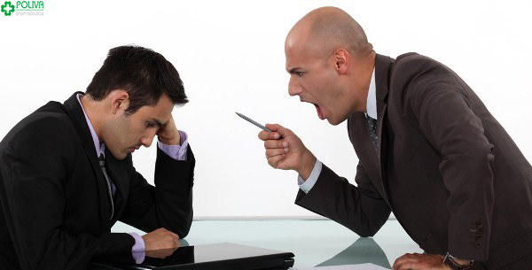 kỹ năng giao tiếp với cấp tr&ecirc;n