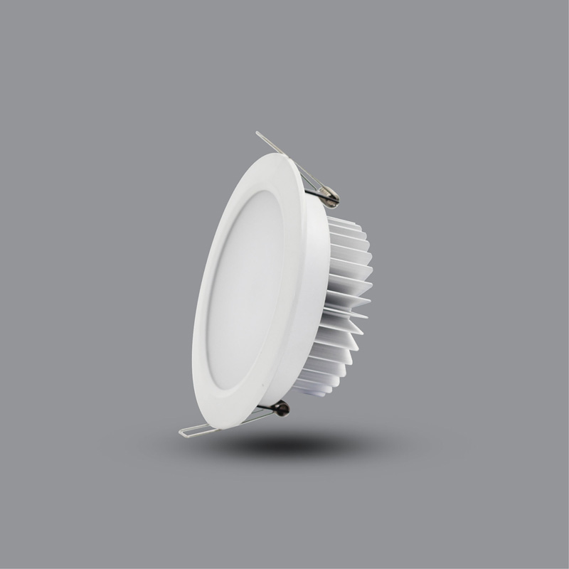 Den-LED-Downlight-20W-am-tran-PRDLL180L20-2