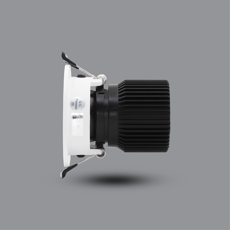 Den-LED-Downlight-khach-san-3W-am-tran-PRHI90L3-3