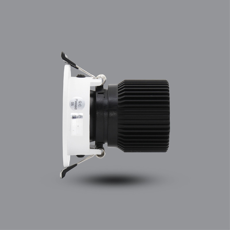 Den-LED-Downlight-khach-san-3W-am-tran-PRHK90L3-4