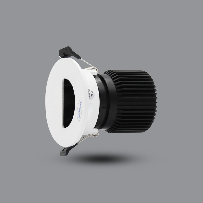 Den-LED-Downlight-khach-san-3W-am-tran-PRHK90L3-5