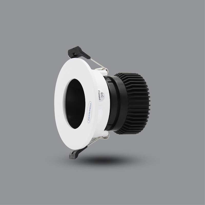 Den-LED-Downlight-khach-san-7W-am-tran-PRHC90L7-5
