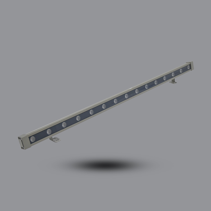 Den-LED-chieu-sang-canh-quan-PWWA15L-1