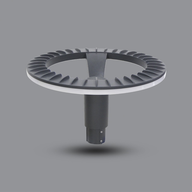 Den-LED-san-vuon-PPOU30L-3